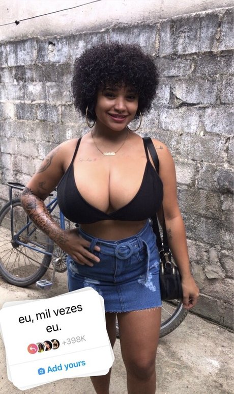 Nanah Rodrigues high quality star archive