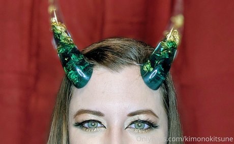 kimonokitsune sexy actress img