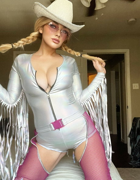 Serena Stone pornstar adult pics