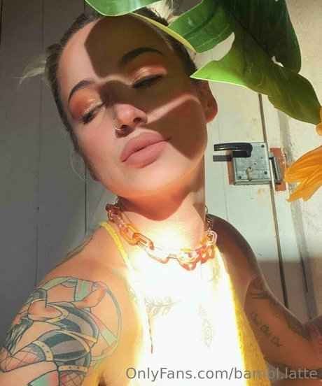 bambi latte sexy star pic