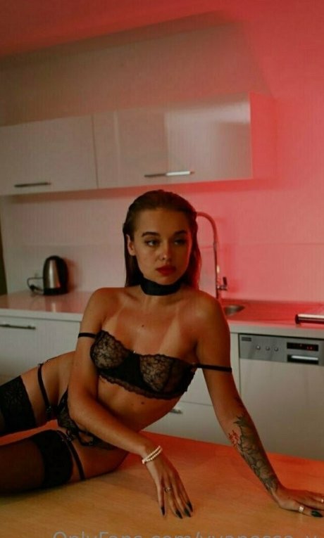 vvanessa v hot pornstar pictures