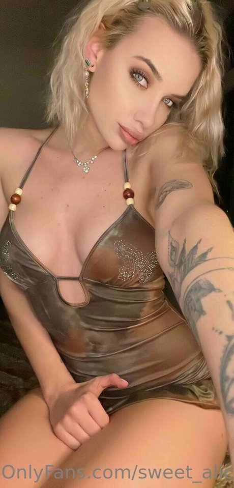 Sweet Aliceee erotic model galleries