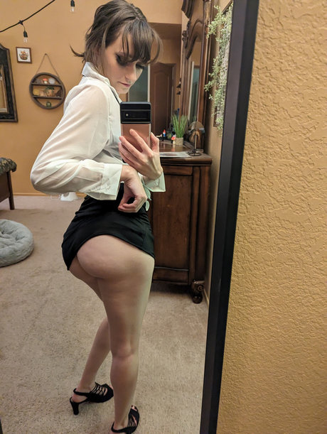 tanacake erotic pornstar image