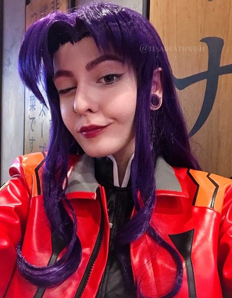 itsadeathwish pornstar beautiful images