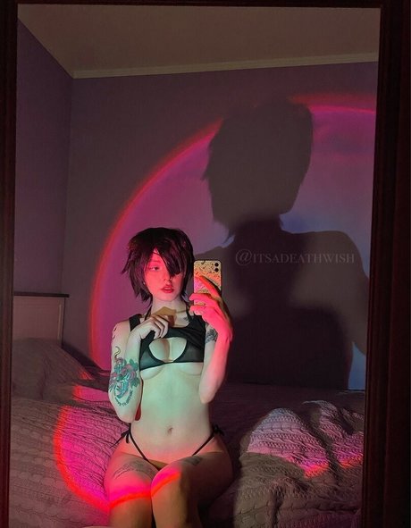 itsadeathwish perfect actress picture