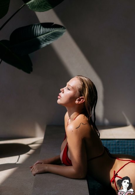 Lisa Barysheva nude model photos