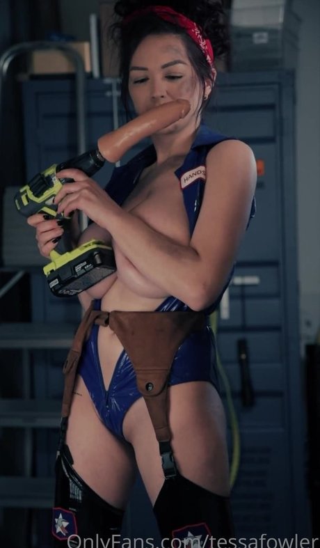 Tessa Fowler model nice gallery