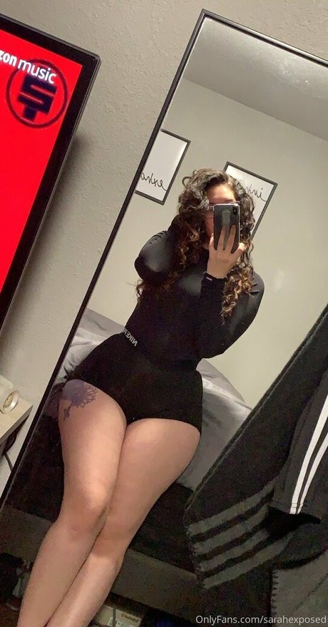 sarahexposed model exclusive img