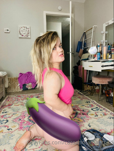 _Cassandra Mae Davis beautiful star galleries