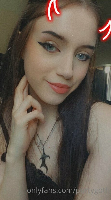 Purtygoth naked pornstar pictures