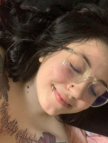 Blu Dream model sex gallery