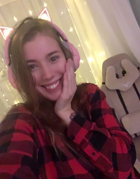 drawiwandspaseart perfect actress pic