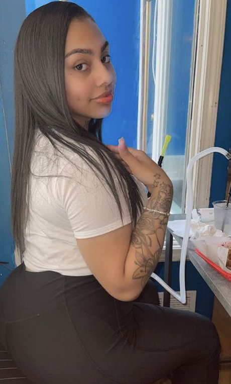 FineAssYonna free pornstar photo