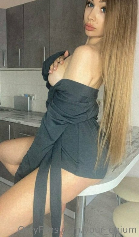 your opium star naked photos