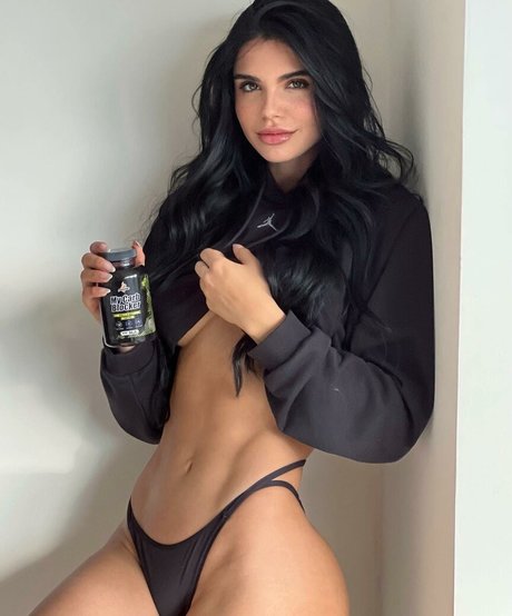 Stephany Gonzalez star adult images