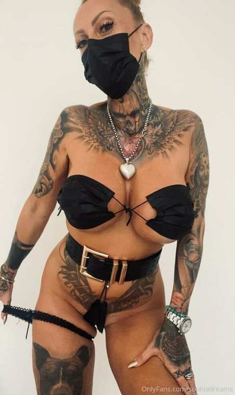 sophiadreams model sexy pic