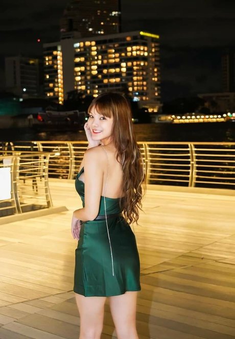 Beeko Pinknavy erotic model images