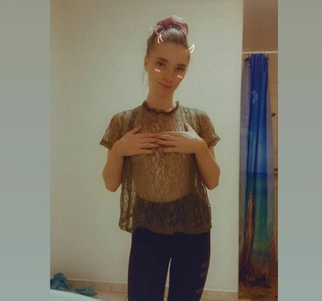 Oceane Licorne model art pic