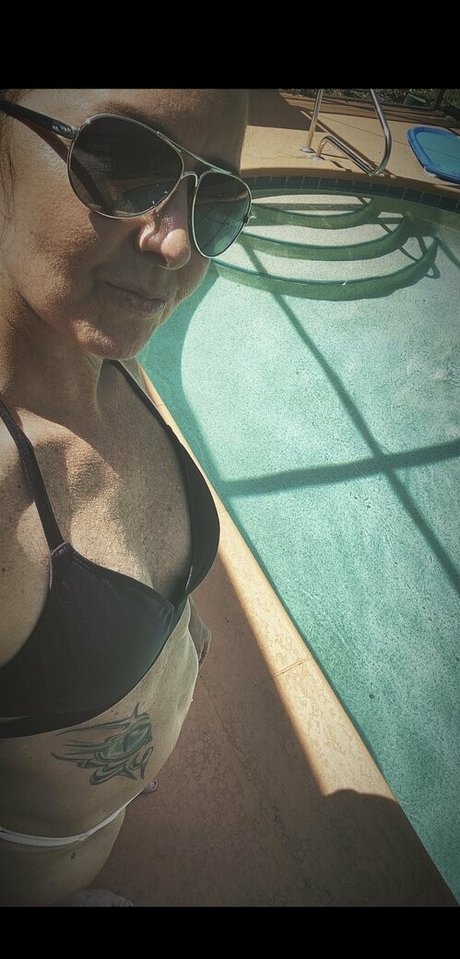 Ishrn nudes actress img