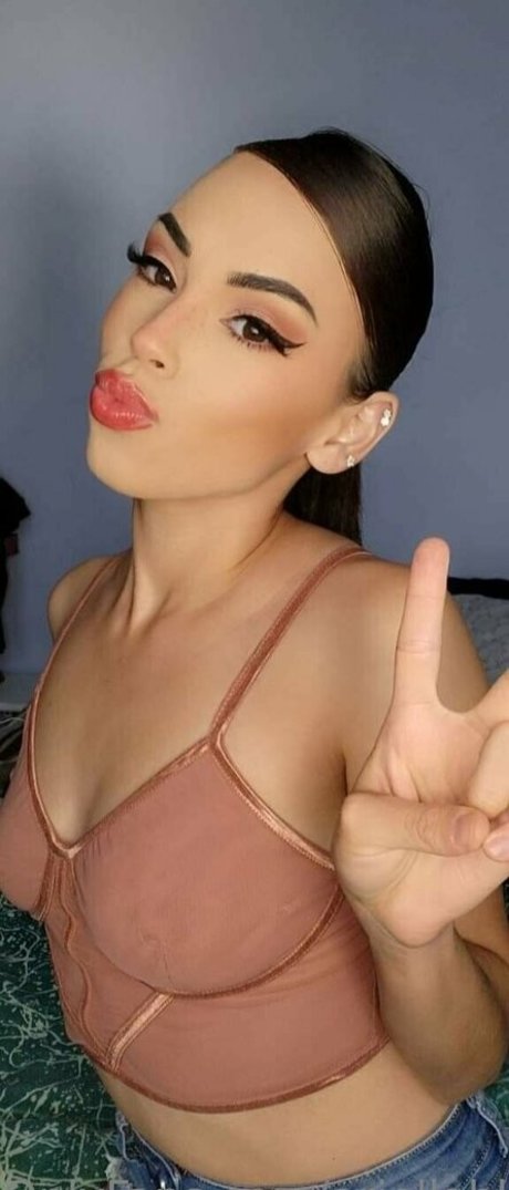 ariellabloom star free picture