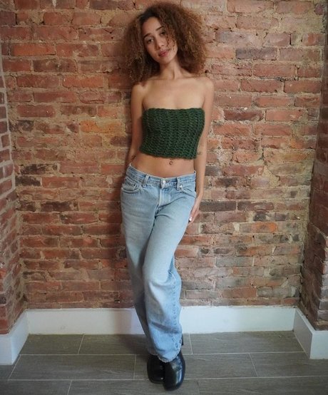 xulanichristine pornstar beautiful pic