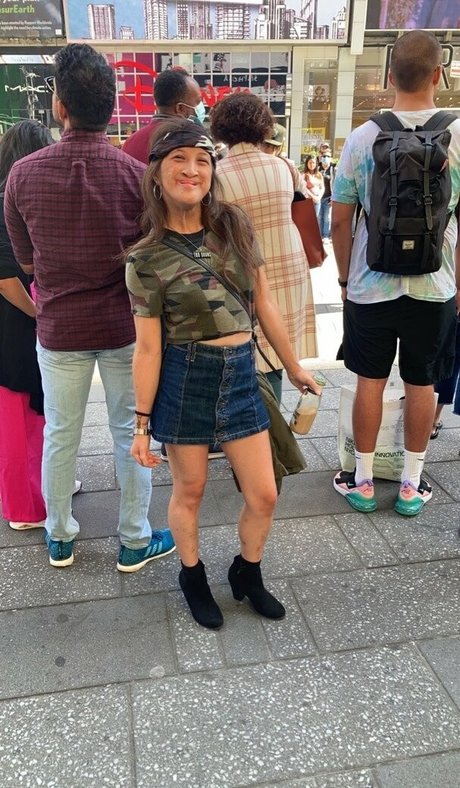 queenbracee star hot image