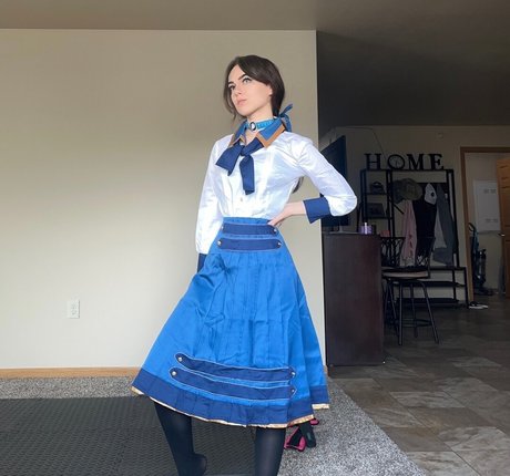 Awkspew roo2 star xxx photos