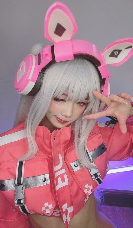 PoppaChan xxx model pics