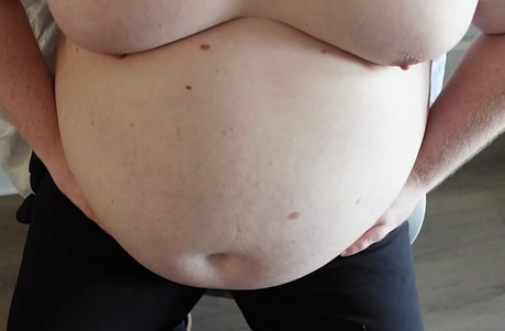 mother daughter onlyfans nude pic