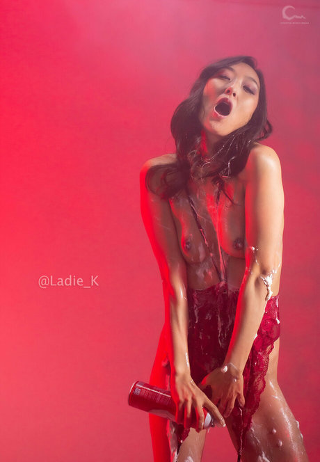 ladie k free model archive