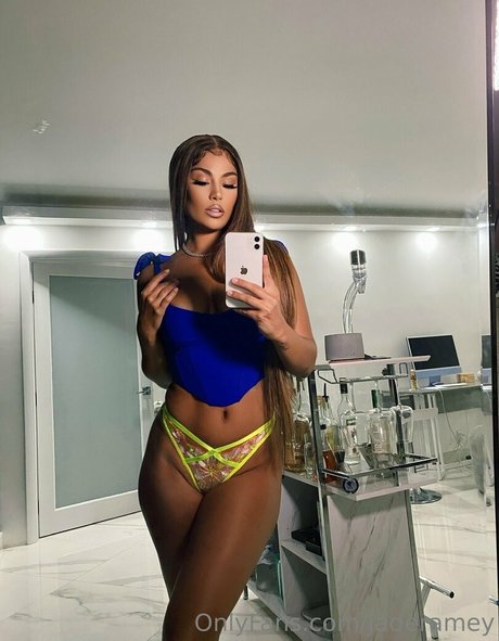 jaderamey naked pornstar pics