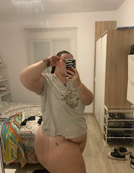 queenmaison best model img