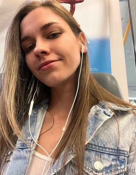 emmapaid erotic pornstar images