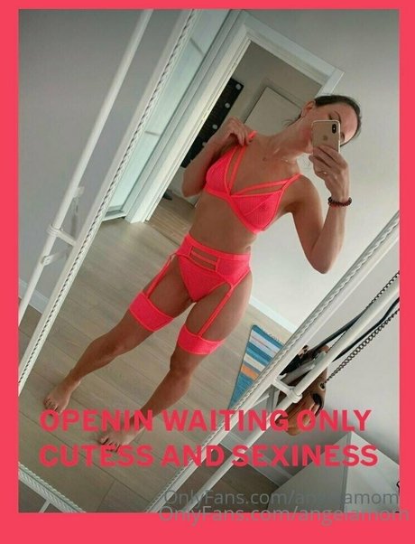 angelamom star nudes pic