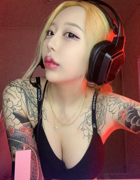 Jee i queen_ beautiful star archive