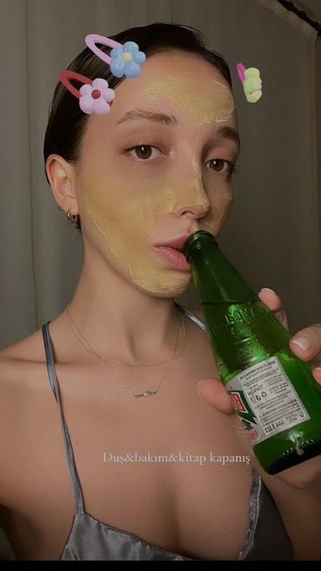 Meltem Koc sexy pornstar photos