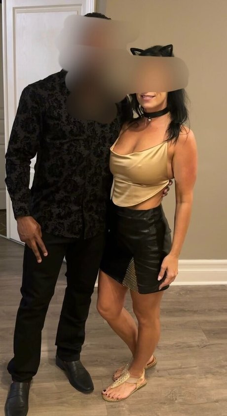 DarlinNikkiQOS pornstar adult pictures