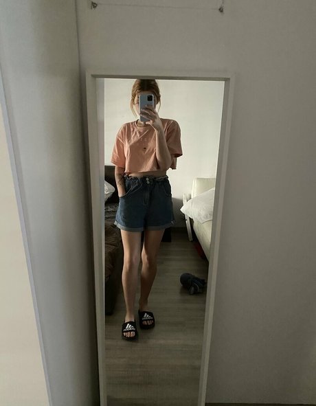 prettydommm hd pornstar photo