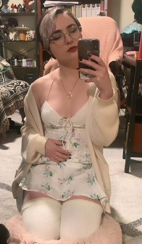 archstarweaver nude model galleries