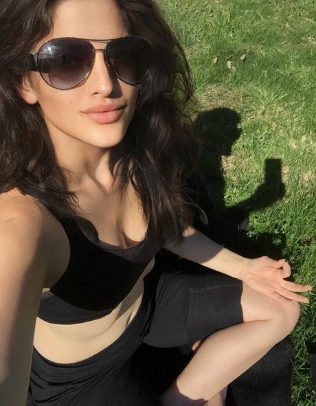 Divajilly pornstar art pics