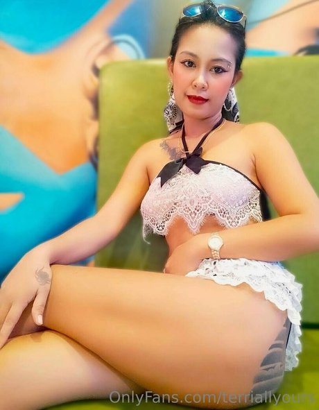 terriallyours naked pornstar images