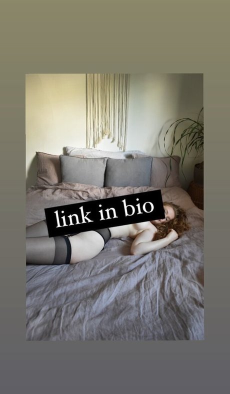 Anna Makova exclusive pornstar photos