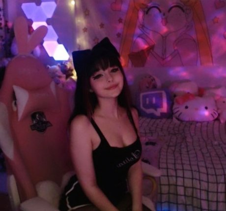 okay kylie star free images