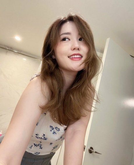 Plushys pornstar erotic pictures