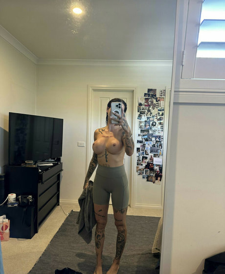 Krystal Galtry star porn image