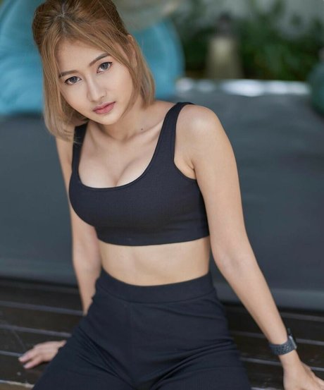 Kameaam pornstar sexy images