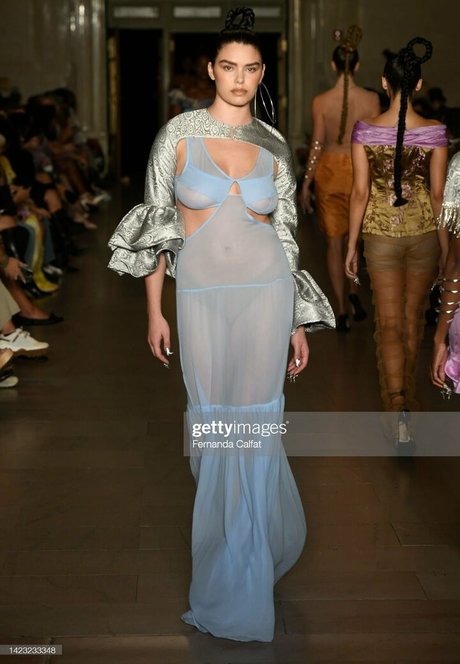 Lauren Searle free star galleries