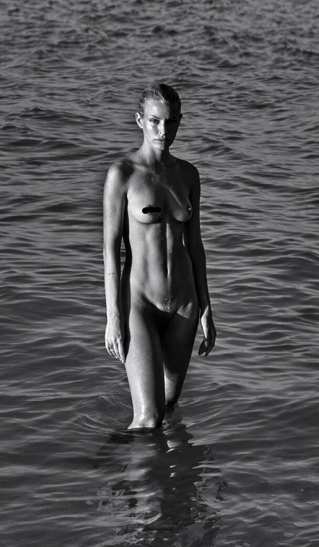 Jessica Goicoechea erotic actress galleries