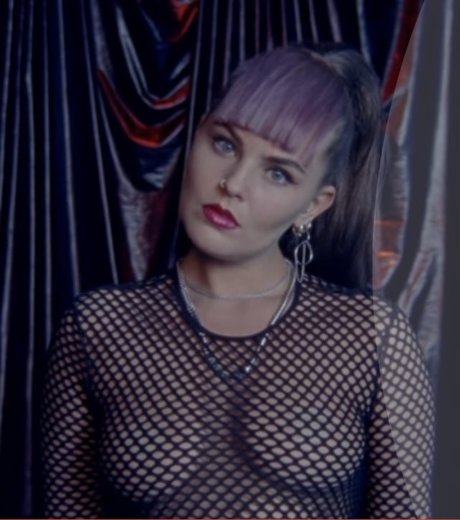 Sonya Tayurskaya hot star picture