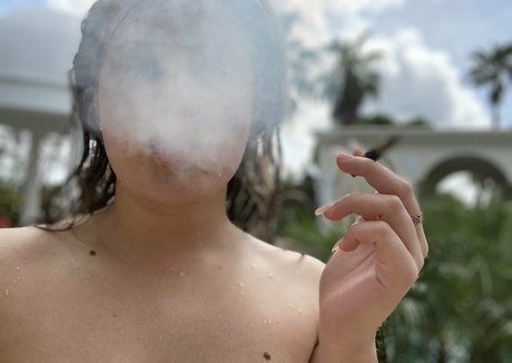 bellecreed naked pornstar pics